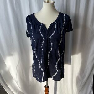 Bandolino Jeans Navy Tie-Dye Button Front Top | Size S